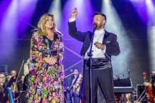 Beata Kozidrak wspólnie z orkiestrą otworzyła „Lipiec w Rumi”