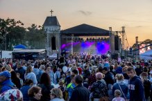 Beata Kozidrak wspólnie z orkiestrą otworzyła „Lipiec w Rumi”