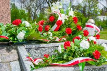 Mimo epidemii w Rumi uczczono 229. rocznicę uchwalenia Konstytucji 3 Maja