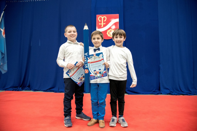 Pierwszaki z Rumi oficjalnie rozpoczęły przygodę ze szkołą cz.1