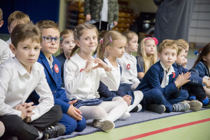 Pierwszaki z Rumi oficjalnie rozpoczęły przygodę ze szkołą cz.8