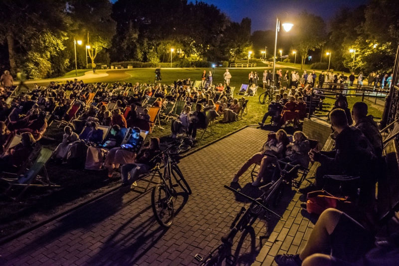 „Kino letnie” w Rumi – mieszkańcy wybrali repertuar
