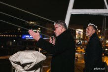 Największa pływająca choinka