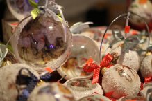 Nowe miejsce się przyjęło – rekordowa frekwencja na Jarmarku Świątecznym