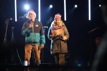 Nowe miejsce się przyjęło – rekordowa frekwencja na Jarmarku Świątecznym