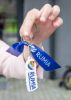 Lokatorzy wprowadzają się do nowych mieszkań komunalnych w Rumi