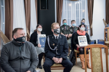 Wolontariusze z Rumi, którzy szyli i dystrybuowali maseczki, zostali nagrodzeni