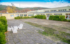 Betonowy plac zamieni się w ekologiczne patio
