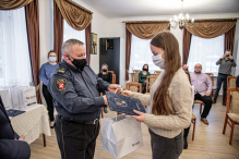 Te licealistki wiedzą, jak poprawić bezpieczeństwo rowerzystów