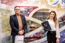 Te licealistki wiedzą, jak poprawić bezpieczeństwo rowerzystów
