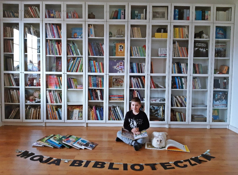 Niesamowite biblioteczki w konkursie Stacji Kultura