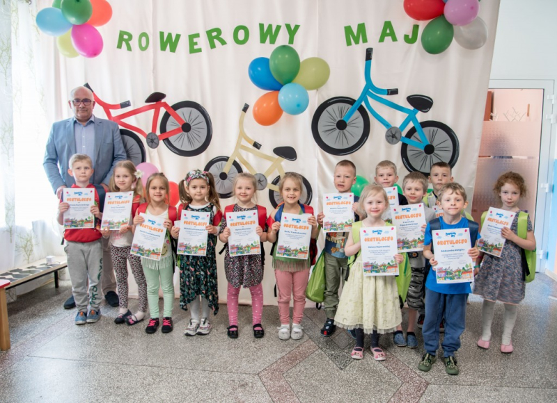„Rowerowy Maj” zakończony. Przedszkole „Bajka” z Rumi rozbiło bank