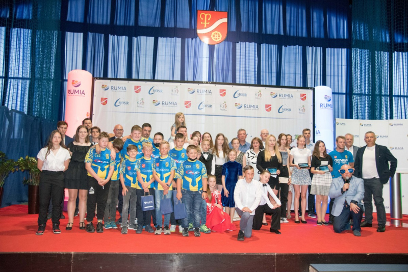 Najlepsi sportowcy i trenerzy w Rumi zostali nagrodzeni