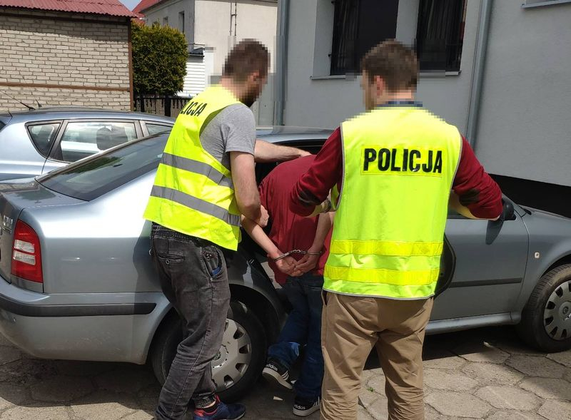 30-latek ponownie zatrzymany przez policjantów za kradzieże i włamania
