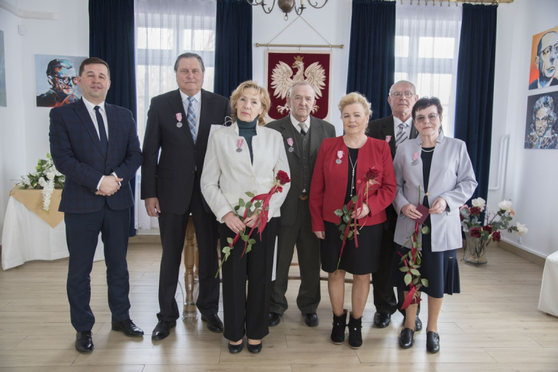 Kolejni mieszkańcy Rumi otrzymali prezydenckie medale za małżeński staż