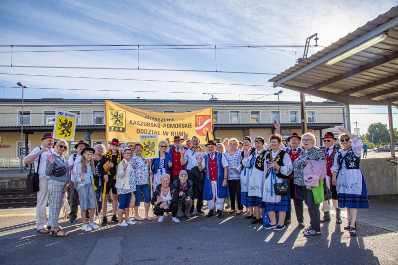 Delegacja z Rumi uczestniczyła w XXIII Światowym Zjeździe Kaszubów w Brusach