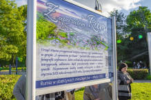 Kolejna wystawa plenerowa w Rumi. Autorami zdjęć są mieszkańcy