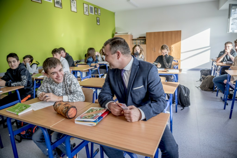 W Rumi w nowym skrzydle Szóstki zadzwonił pierwszy dzwonek