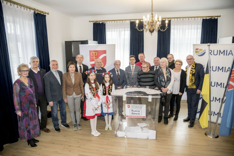 W Rumi Kaszubi zachęcali do udziału w konsultacjach społecznych