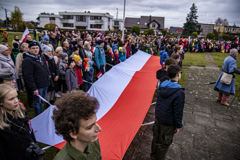Biel i czerwień są dla Rumi ważne