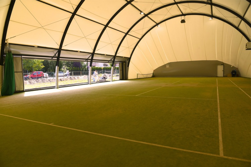 Nowa jakość w Jedynce. Przy szkole w Rumi pojawiła się hala sportowa