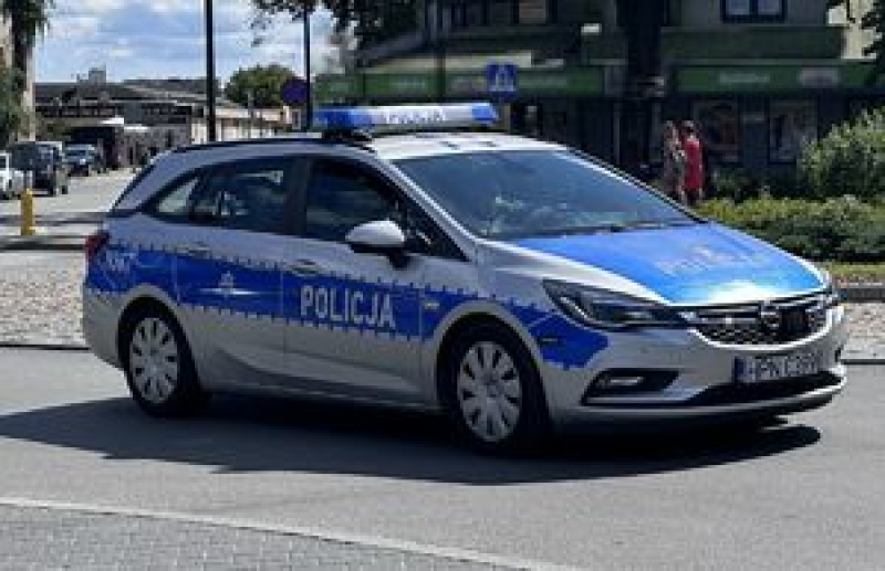Skuteczne działania wejherowskich policjantów – w sobotę zatrzymali 12-stu nietrzeźwych rowerzystów i kierujących hulajnogami elektrycznymi - łącznie przez weekend aż 16 uczestników ruchu drogowego