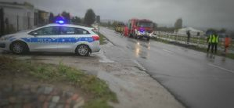 Dwa wypadki w powiecie, w tym jeden ze skutkiem śmiertelnym