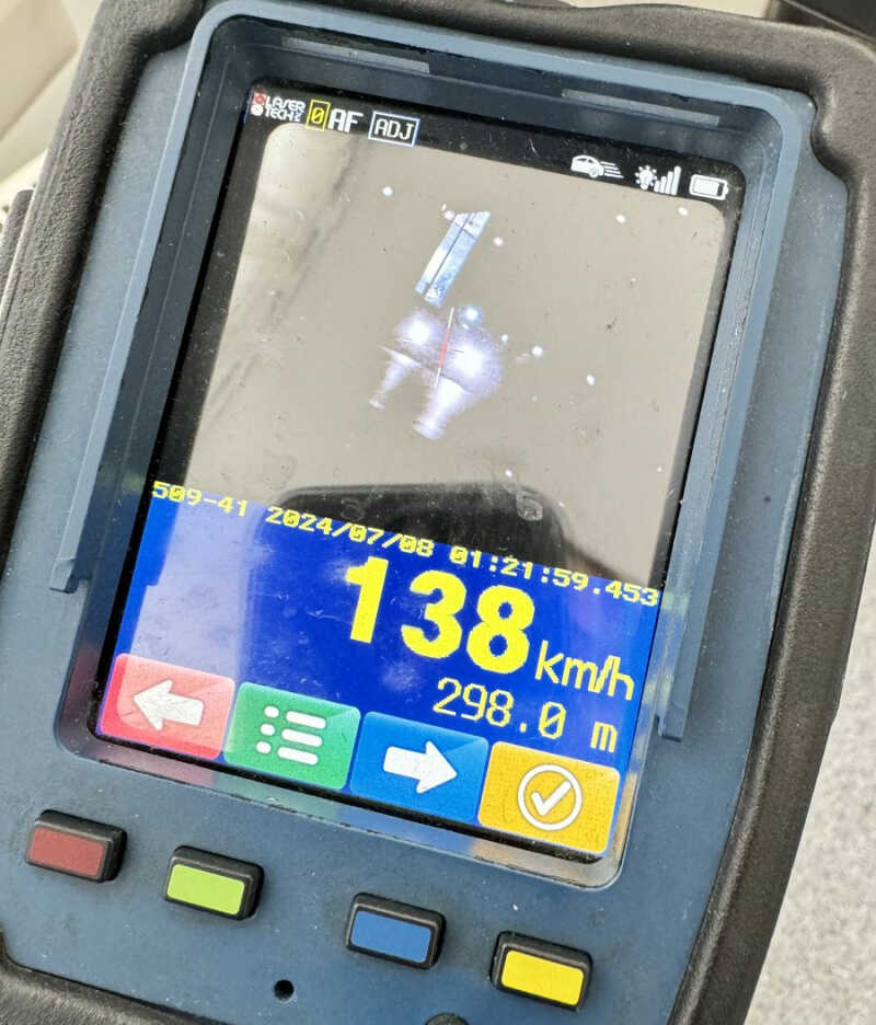 19-letni kierowca z recydywą prędkości. Na "pięćdziesiątce" jechał 138 km/h.