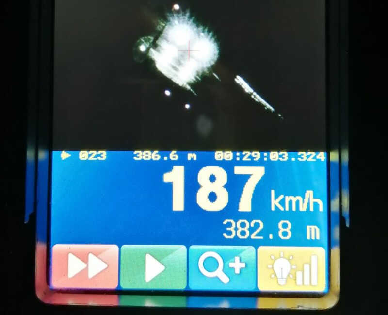Przekroczył prędkość o 117 km/h i nie miał uprawnień do kierowania