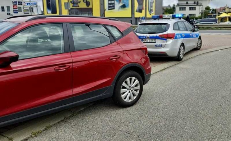 Nietrzeźwa 64-latka zatrzymana przez wejherowską drogówkę w Rumi