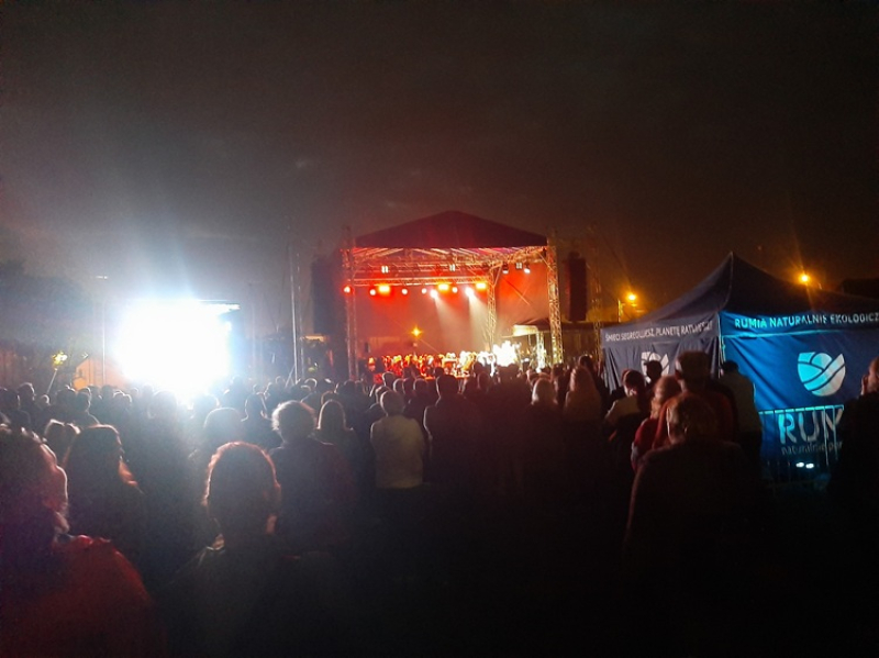 Lokalny koncert na światowym poziomie – "Muzyka pod Księżycem" w Rumi