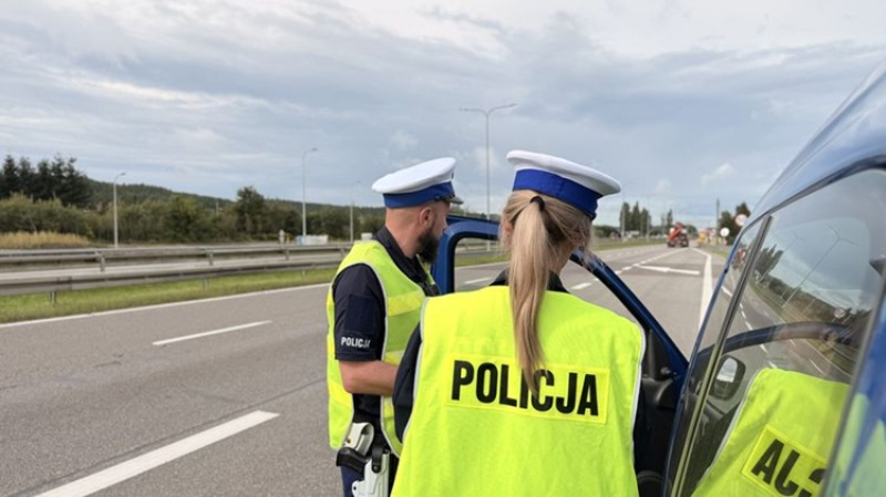 Przekroczył prędkość o ponad 50 km/h na obowiązującej pięćdziesiątce i poniósł surowe konsekwencje