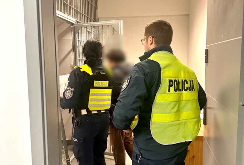 Policjanci zatrzymali 53-letnią Ukrainkę, która posługiwała się fałszywym prawem jazdy